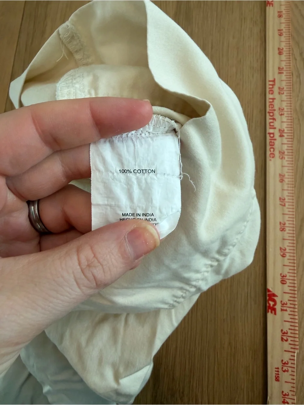 Cream/Green Standard Pillow Case